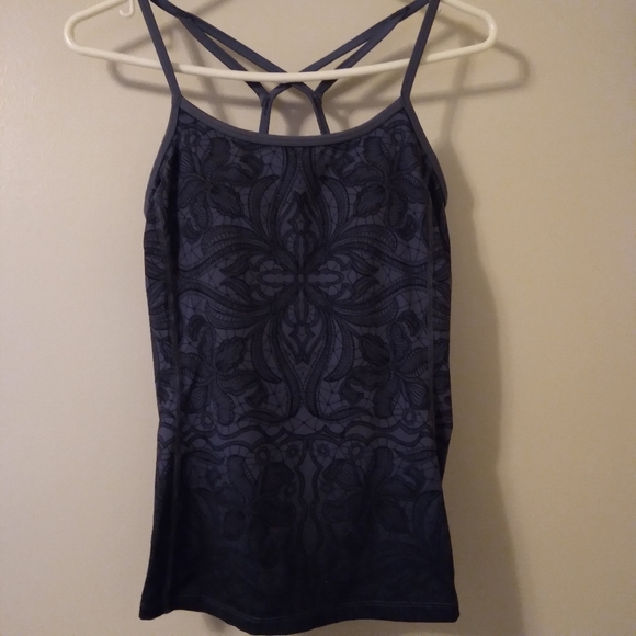 Athleta Harmonious Strappy Cami Tank, Size: Small. - Picture 3 of 14